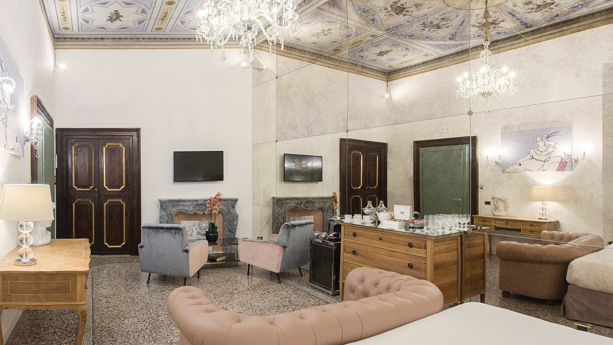 Hotel Nobildonne Relais Roma Esterno foto